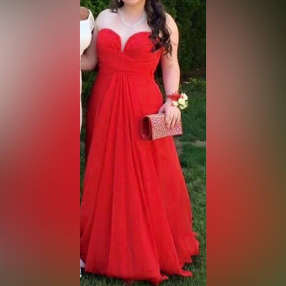 Red strapless chiffon formal dress